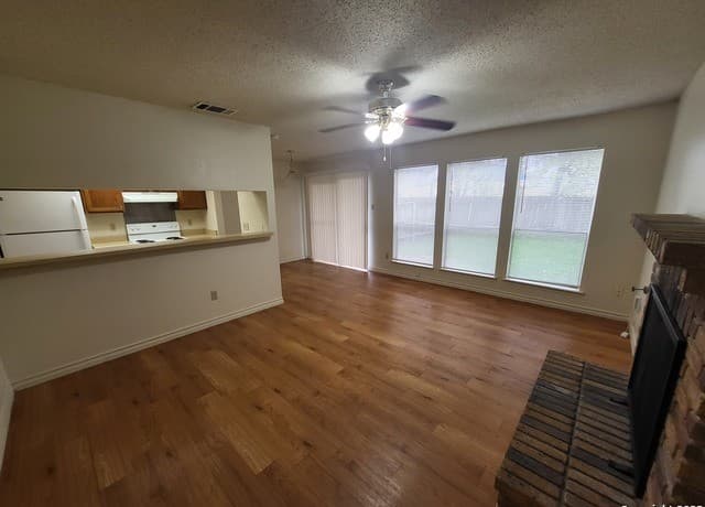 9928 Ardash Ln — photo 2