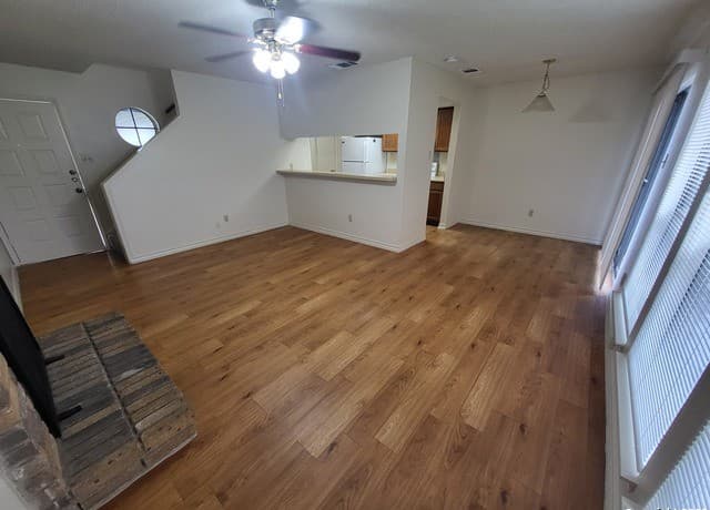 9928 Ardash Ln — photo 3