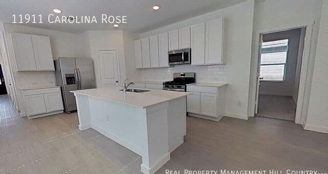 11911 Carolina Rose — photo 3