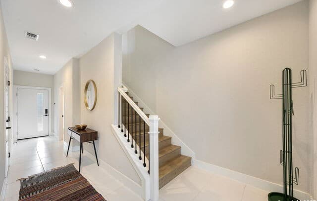 1618 W Lawndale Unit UNIT 2 — photo 4