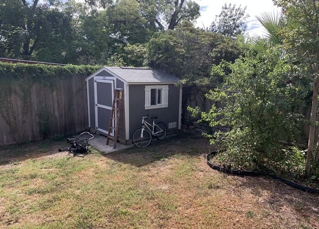 316 E Myrtle St — photo 3