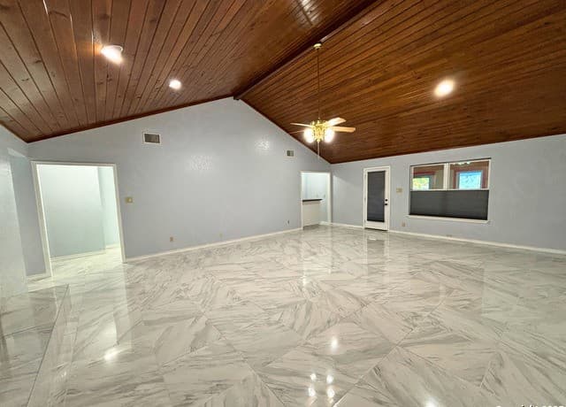 6318 Firestone — photo 5