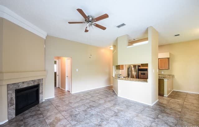 7419 Estrid — photo 4