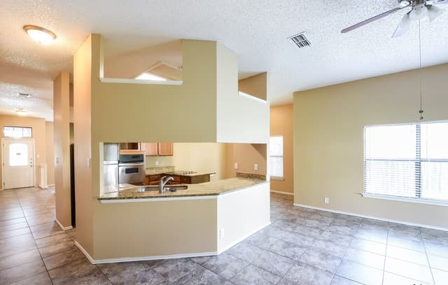 7419 Estrid — photo 5