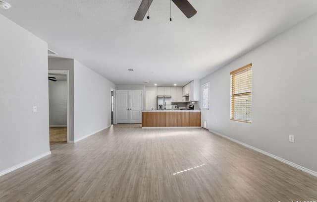 7238 Rosada Way — photo 4