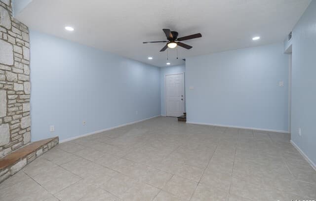 8419 Echo Creek — photo 3