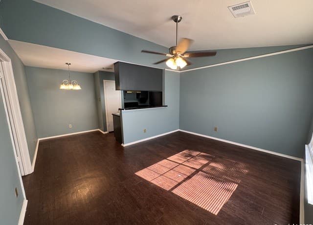 4803 Hamilton Wolfe Unit 606 — photo 2