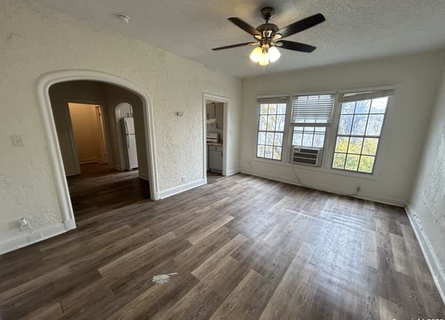 1625 Mccullough Ave Unit 8 — photo 1