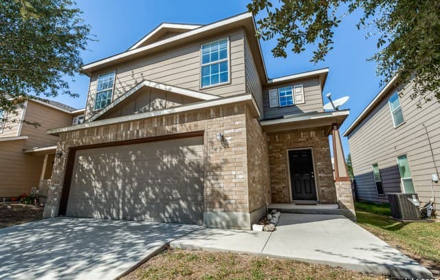 455 Walnut — photo 3