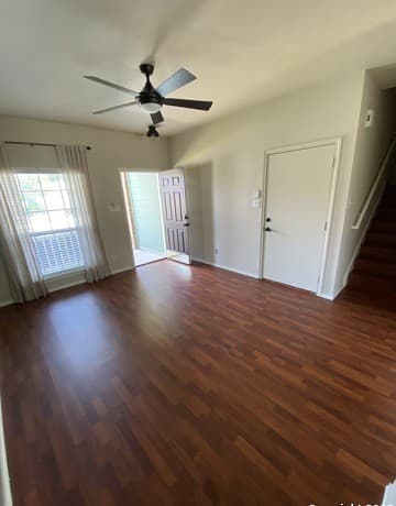 826 Brandon Willow — photo 5