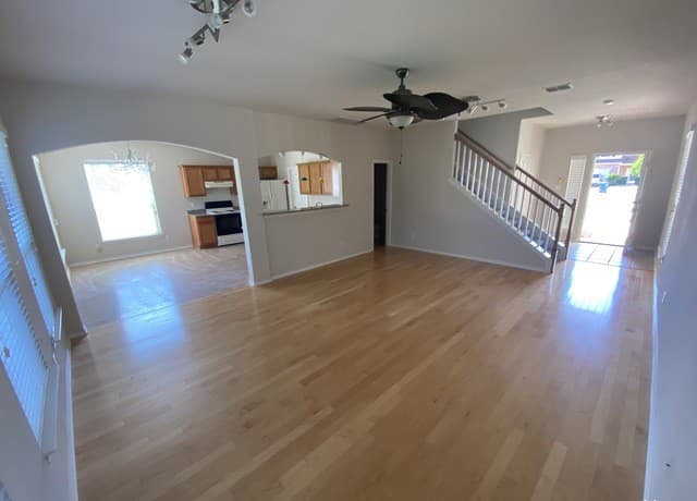 707 Sycamore Moon — photo 4