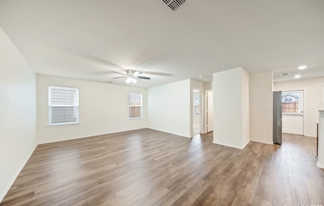 7341 Yucca Place — photo 4