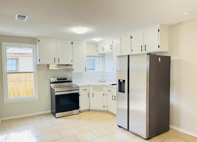 125 Ada St Unit 1 — photo 2