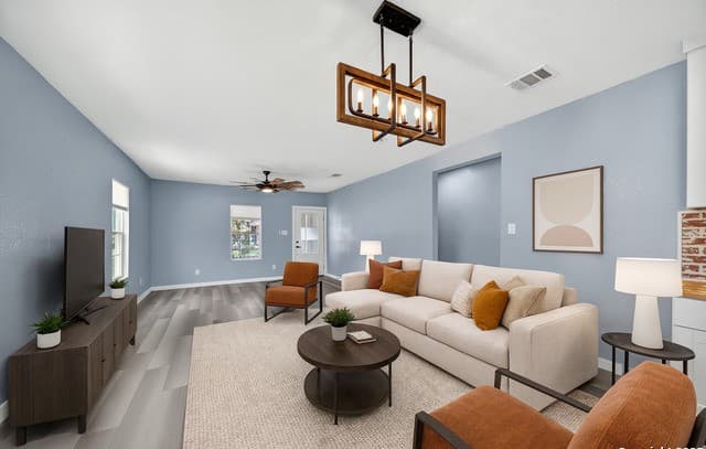 1203 Avenue J — photo 4