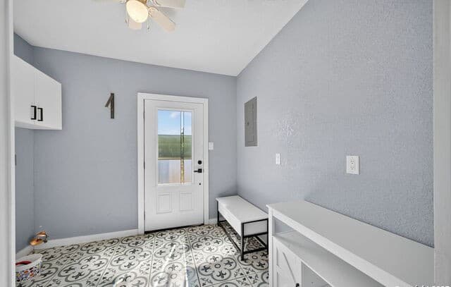 1203 Avenue J — photo 5