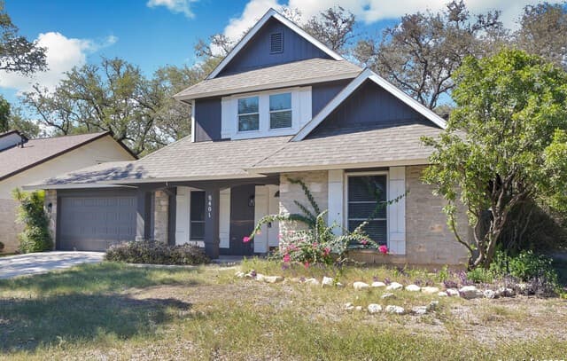 8401 Timber Crest — photo 1