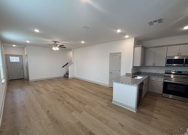 7525 Briarwood Pass Unit 102 — photo 4