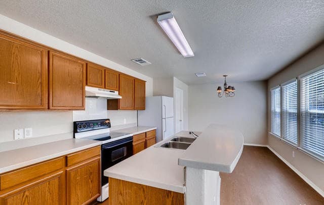 5418 Tomas Circle — photo 5