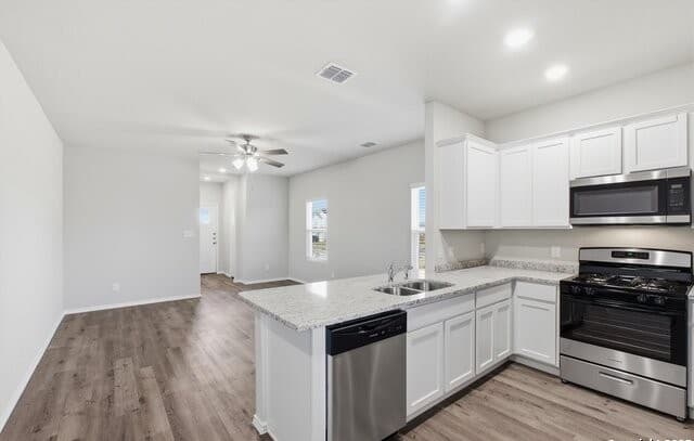 518 Abigail — photo 5