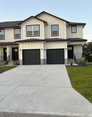 14609 Maple Terrace — photo 3