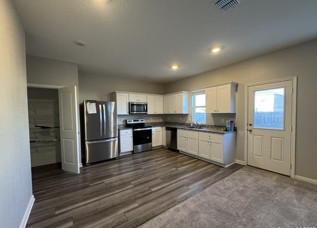 14685 Maple Terrace — photo 4