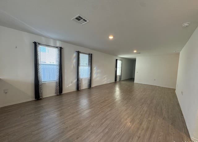 9127 Coronal Rings — photo 4