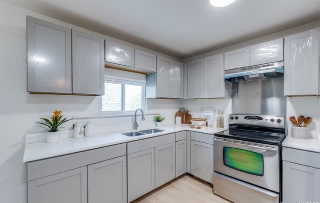 12209 Lucky Oaks — photo 5