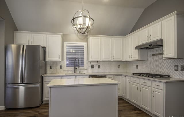 4914 Roan Brook — photo 5