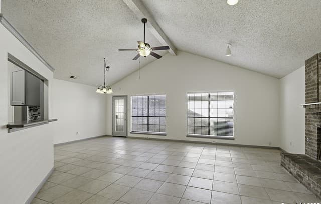 6315 Forest Village — photo 2