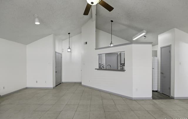 6315 Forest Village — photo 5