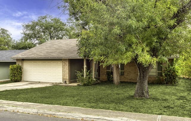 4214 Briarcrest — photo 2