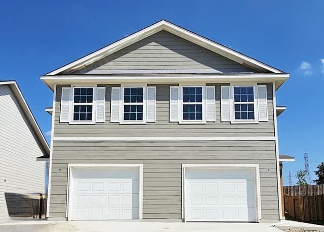 10207 Tulipwood Run Unit 102 — photo 1