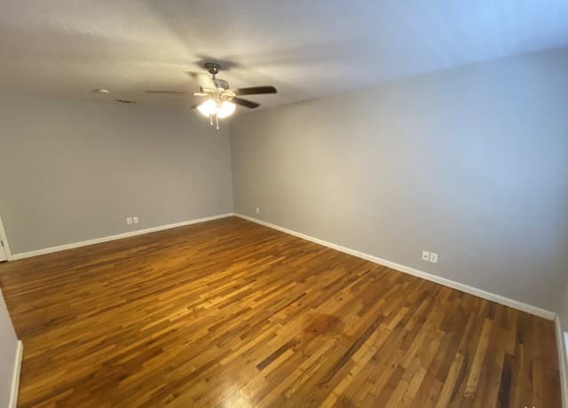 211 Natalen Ave Unit 210 — photo 1