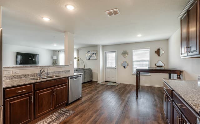 519 Wild Olive — photo 4