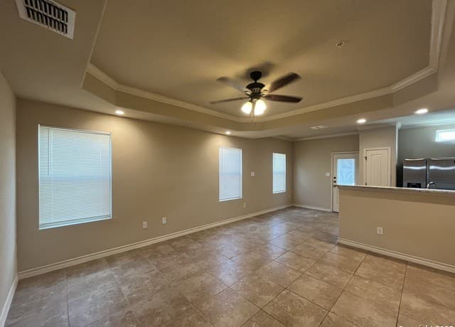 13911 Annas Way Unit 101 — photo 2