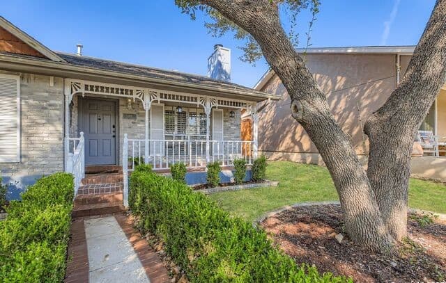 1918 Lotus Blossom — photo 2