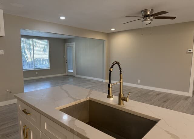 11216 Center Point Rd — photo 5