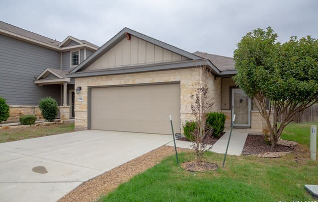 7706 Chatham Pl — photo 2