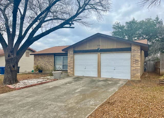 14158 Swallow Dr — photo 3