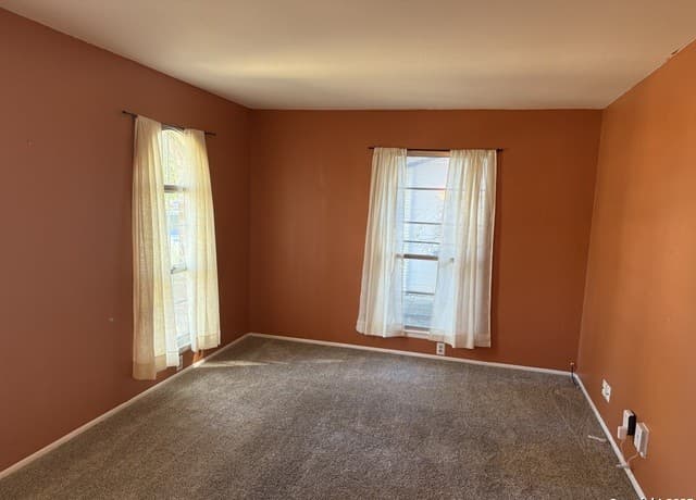 5634 Charlie Chan — photo 4