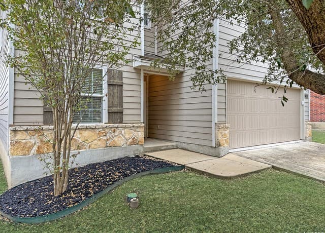 1826 Strawhouse — photo 3