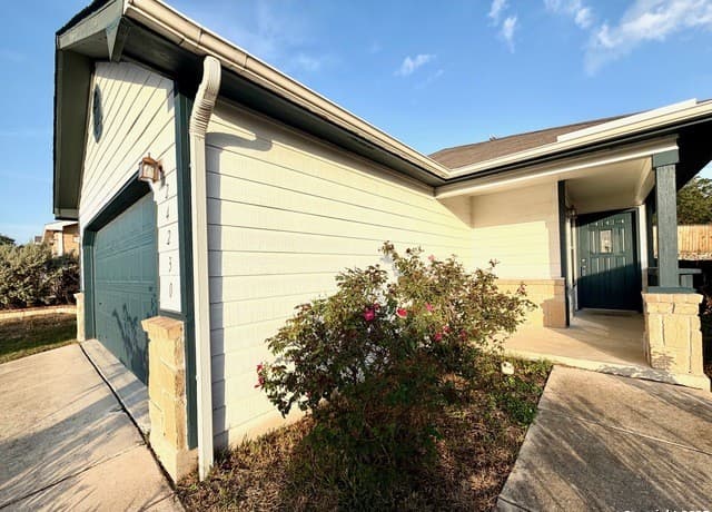 24230 Saffron Plum — photo 2