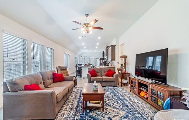 2721 Barkey Springs — photo 3