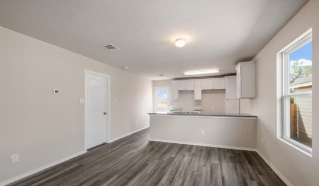 7114 Magnolia Creek Unit 201 — photo 4