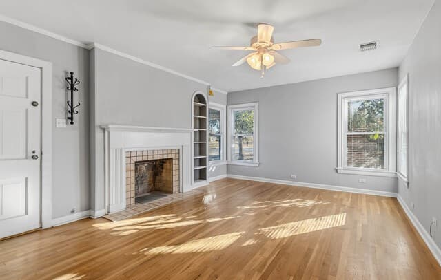 410 S Park Blvd — photo 4