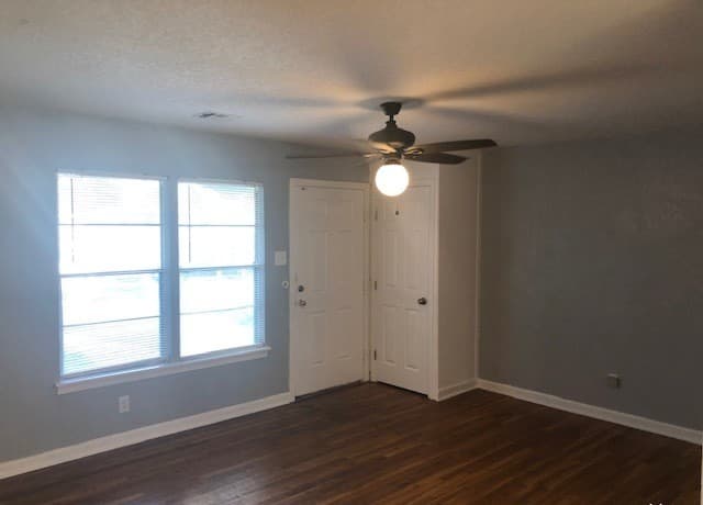 219 Radiance Ave — photo 3