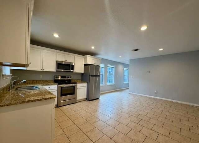 3107 W Travis Unit 1 — photo 3