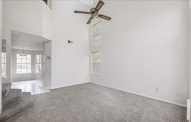 9159 Ridge Ml — photo 4