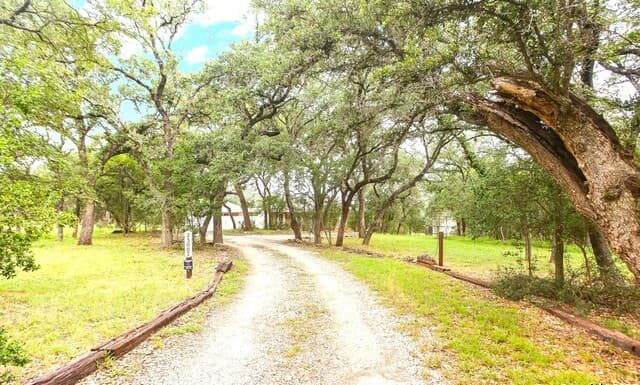 23007 S Breeze St — photo 2