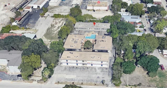 516 Gentleman Unit 3 — photo 3